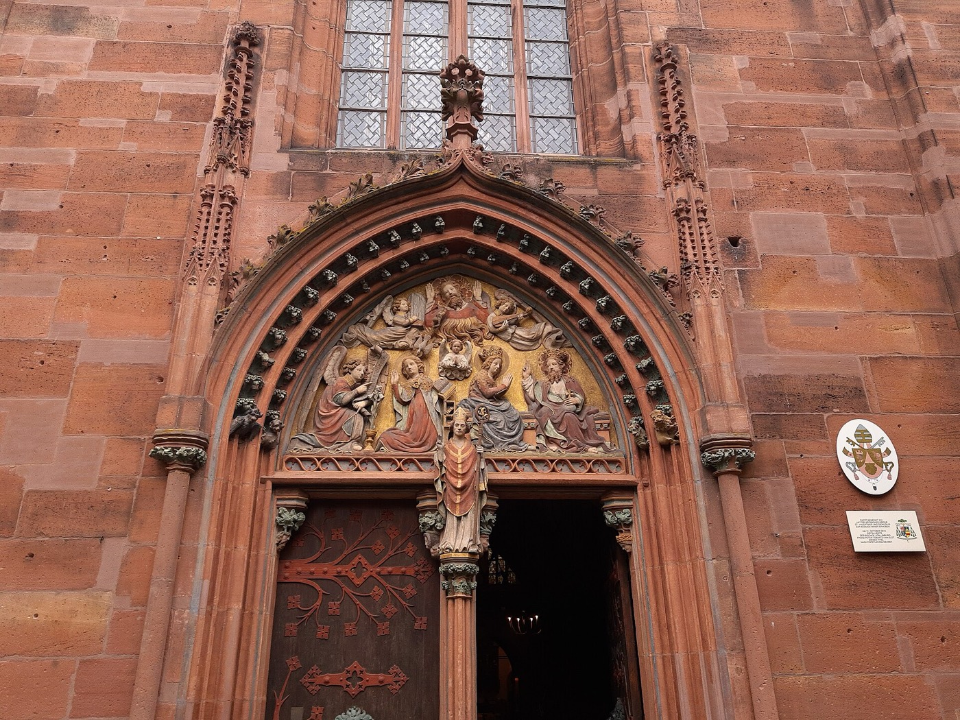 Portal von St. Valentin in Kiedrich